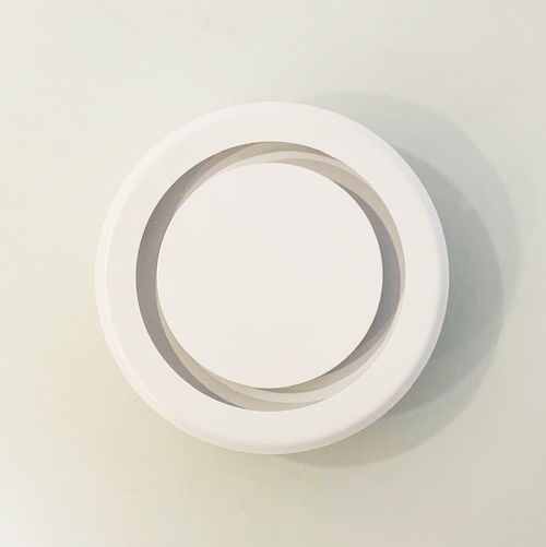 Диффузор приточно-вытяжной на магнитах регулируемый КНДБ-100 декоративный металлический белый