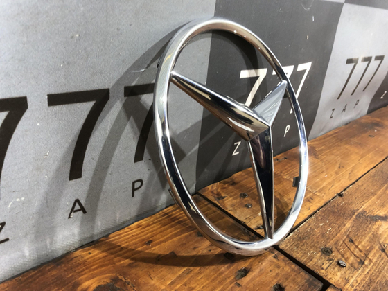 Эмблема GLC (X253) GLE (W166) GLS (X166) Б/У Оригинал A0008172116