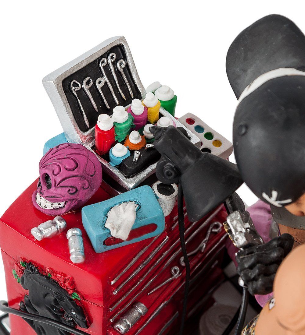 STD-14 Статуэтка «Тату-мастер» (W.Stratford)