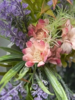 Искусственные цветы для декора в кашпо