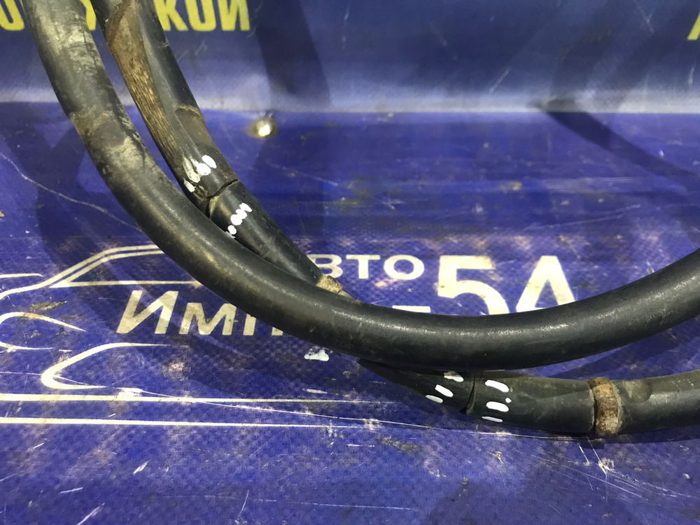 Трос ручника правый ISUZU RODEO 1994