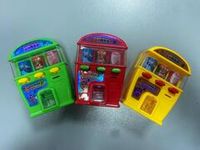 Игрушки с конфетами