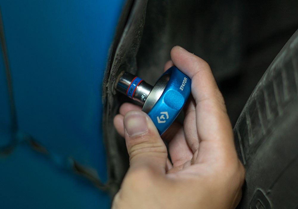 KING TONY 2747DR Трещотка вороток 1/4", 72 зубца, дисковый механизм