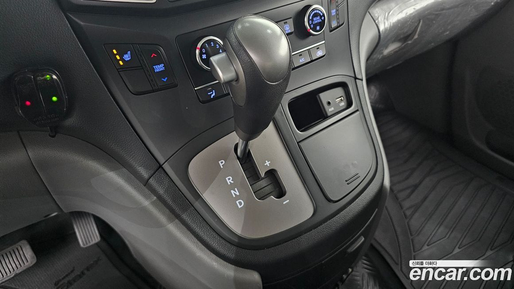 Hyundai The New Grand Starex 어린이보호차 (04.2020)