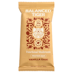 Balanced Tiger, протеиновый батончик, со вкусом ванильного чая, 12 батончиков по 44 г (1,55 унции)