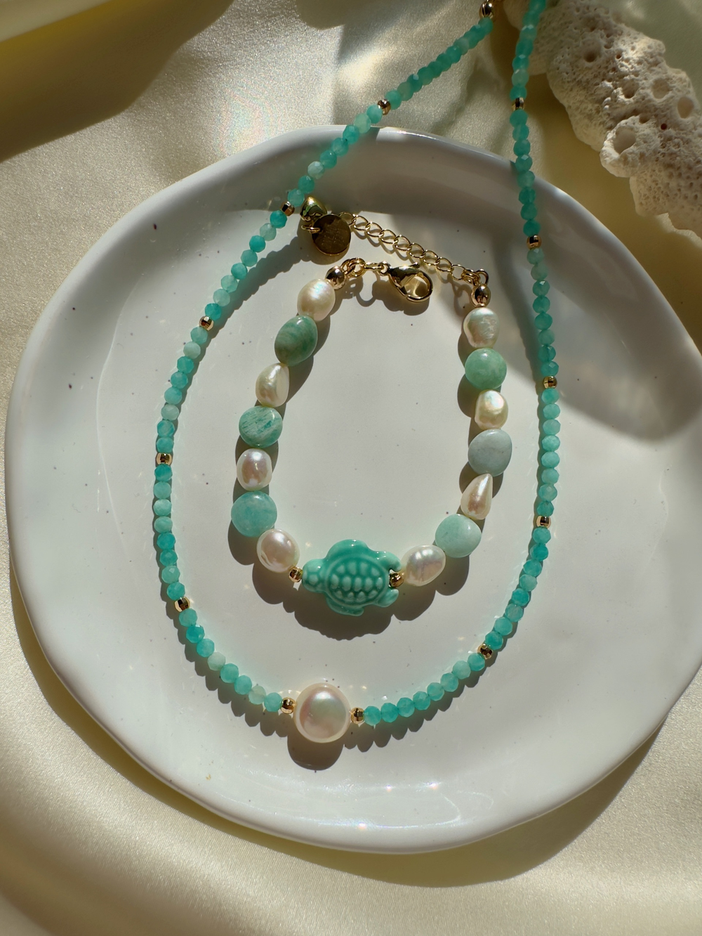 Браслет Черепашка из жемчуга и амазонита