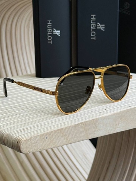 Солнечные очки Hublot