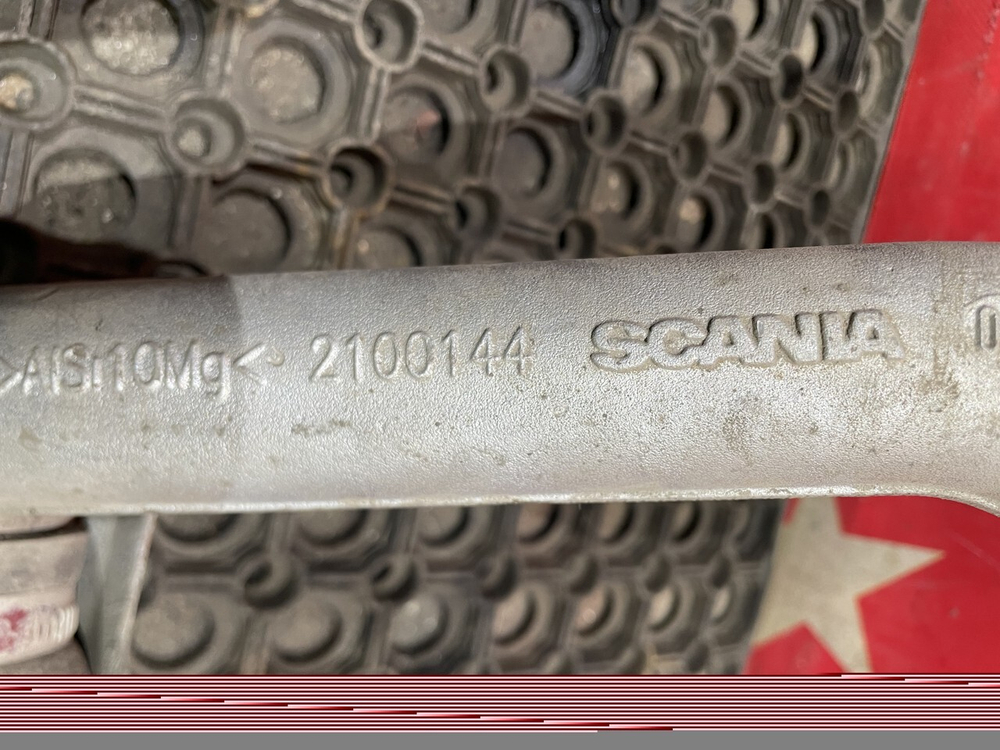 Патрубок охлаждения ретардера в сборе 2021г