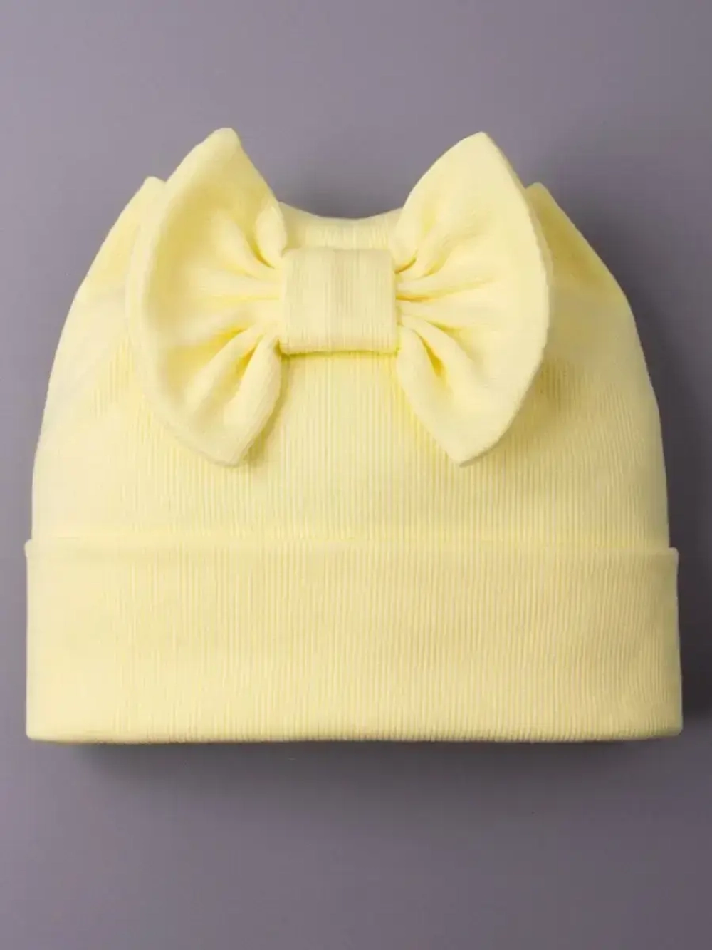 Шапка для девочки с ушками на осень