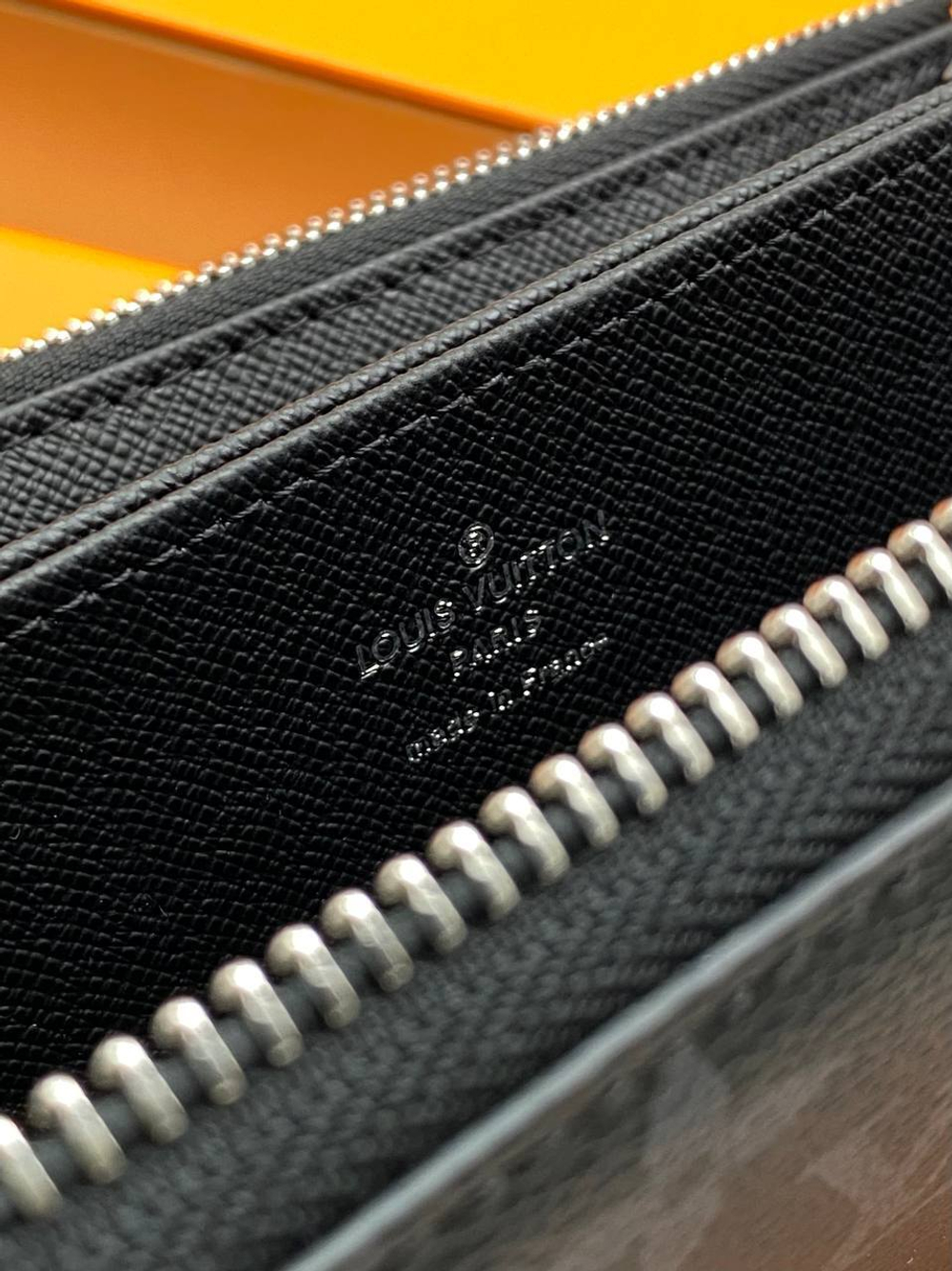 Кошелёк Louis Vuitton
