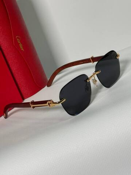 Солнцезащитные очки Cartier