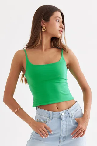 Майка на бретелях из хлопка зеленого цвета