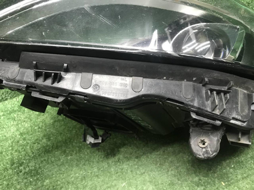 Битая Фара левая Mercedes C W205 (2014-2018) LED