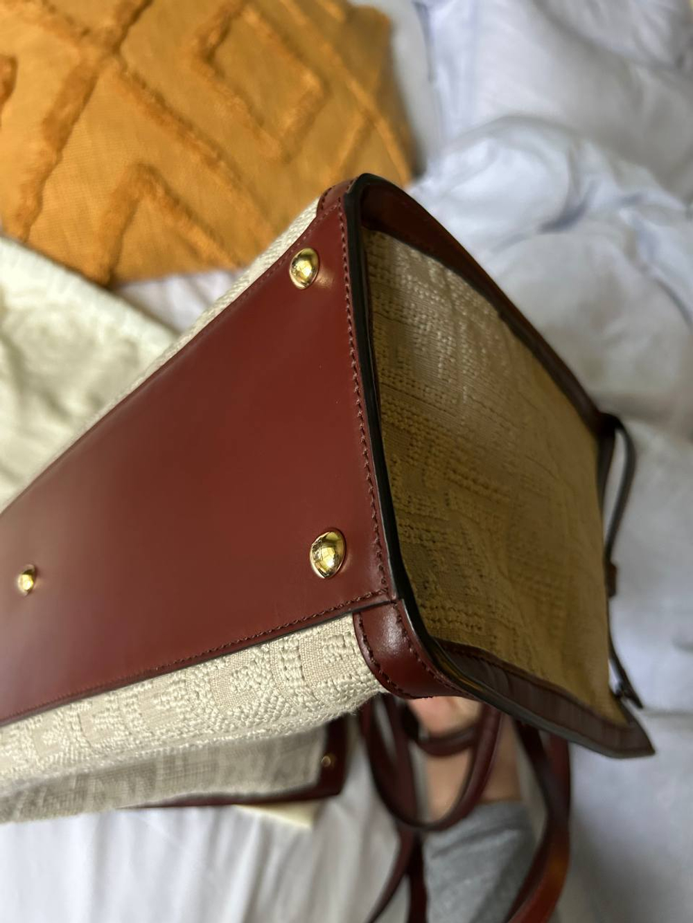 Сумка Fendi Peekaboo X-Tote