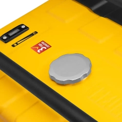 Генератор бензиновый DENZEL PS 55 EA, 5.5 кВт мощность и 420 см3 объем двигателя, 25 л объем топливного бака, электростартер и блок AVR, 3 розетки и выход USB 5 В, 946874