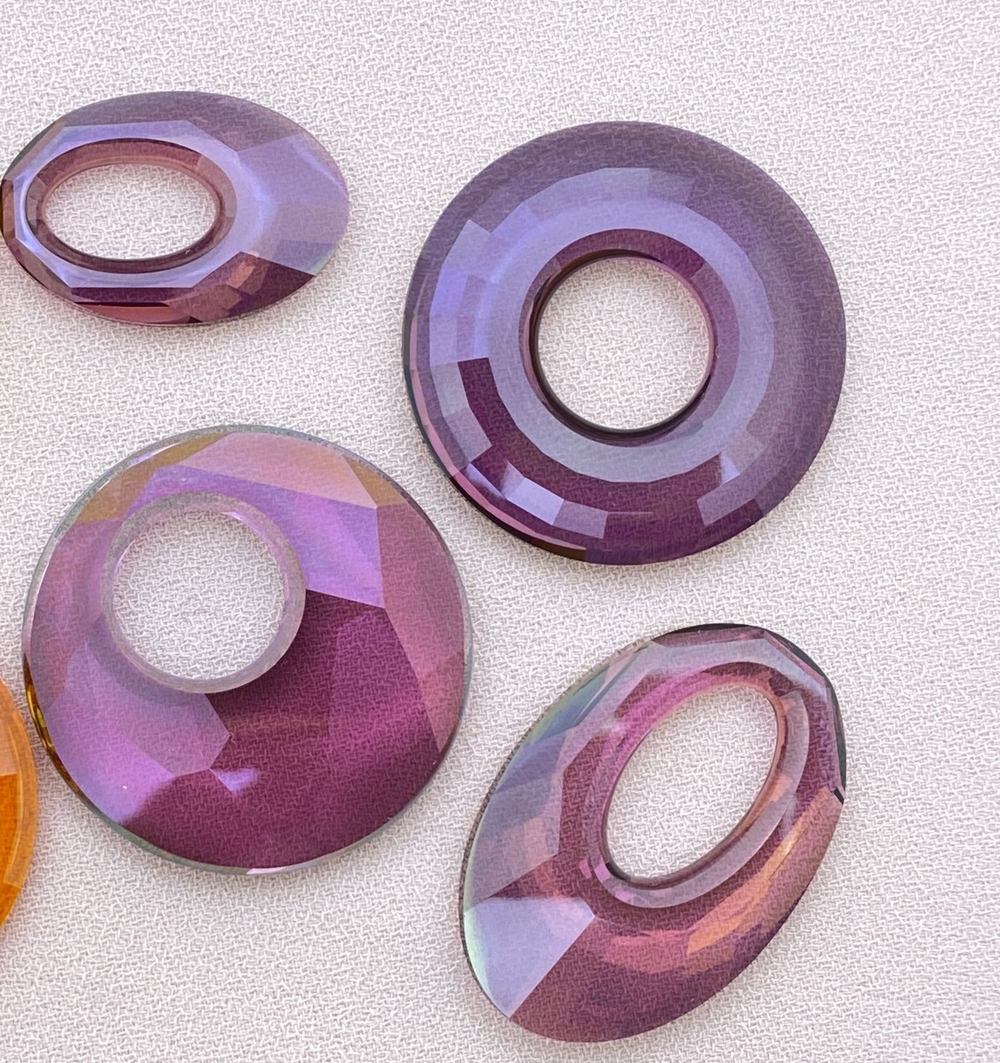 evoli 6039 Disk Pendant - Lilac Shadow