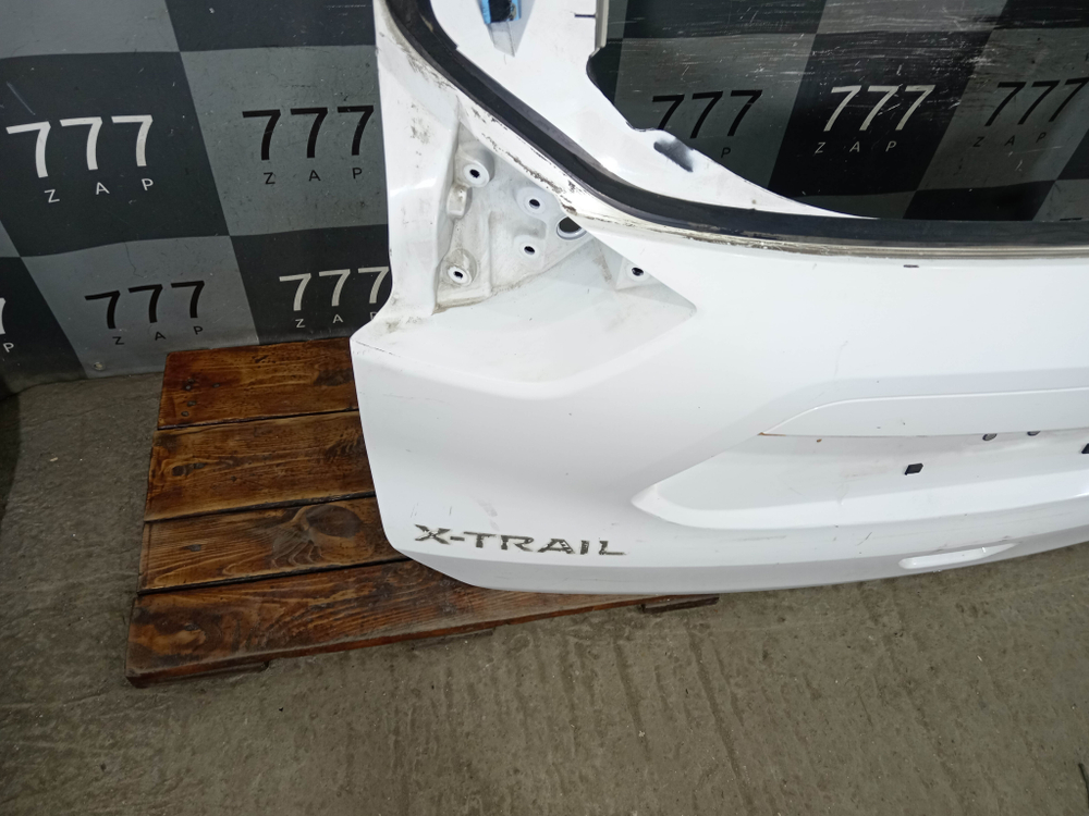 Крышка багажника Nissan X-Trail 3 (T32) 13-23 Б/У Оригинал 9001A2H96A
