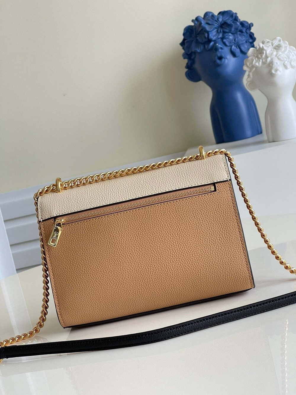 Louis Vuitton MyLockMe Chain Bag