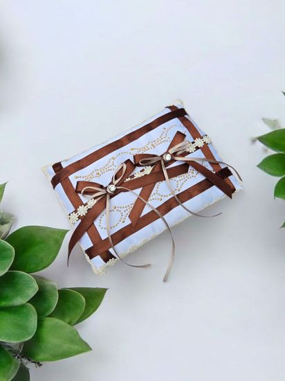 Подушечка для колец белая шоколадная. Размер: 14х19.5см