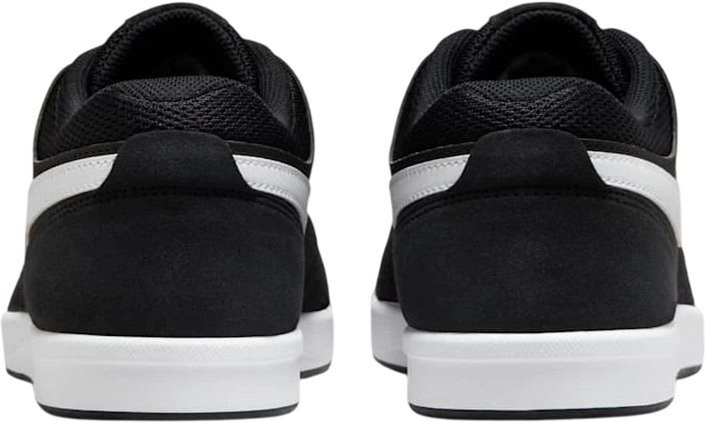 Кроссовки NIKE FOKUS