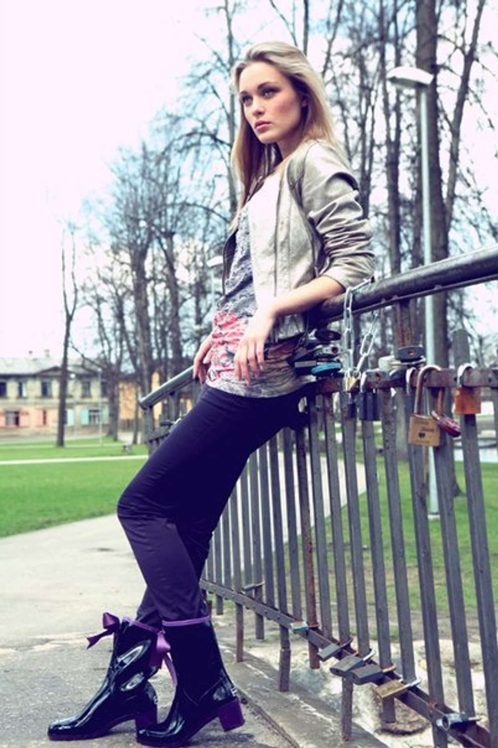 Сапоги BoomBoots  Black&Violet Short (с утеплителем)