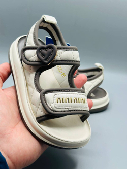 Детские кожаные босоножки Miu Miu