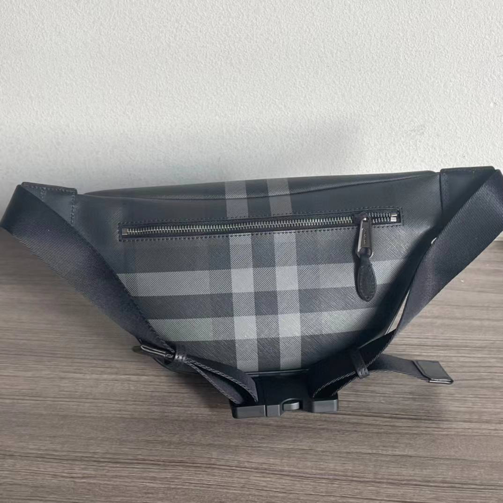 Сумка Burberry