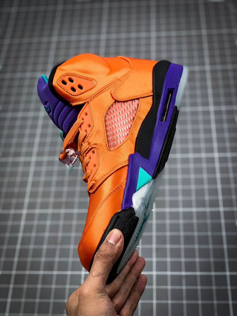 AIR JORDAN 5 RETRO ORANGE/BLACK/PURPLE