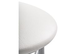 Стул на металлокаркасе Lamniel косое кольцо белый полимер / светлый мусс