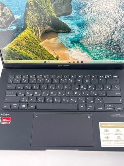 Ноутбук ASUS (UM3402YA-KP900) 14"/AMD Ryzen 5 7430U/RAM 16GB/SSD 1024GB/AMD Radeon Graphics/ 2560x1600/IPS/DOS/Подсветка кл-ры: LED/черный Состояние: A1