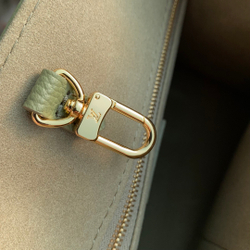 Louis Vuitton Onthego PM