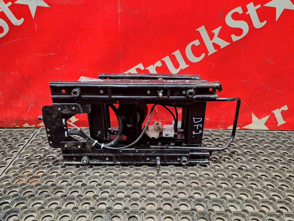 Механизм регулировки высоты сиденья 2024г.