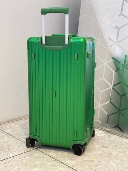 Чемодан Rimowa