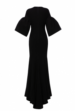 Платье чёрное из крепа со шлейфом 17-01-23 FW