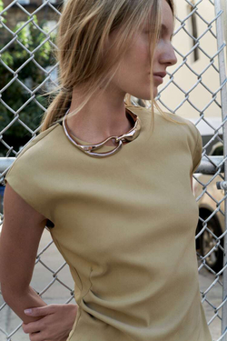 ZARA ТОП АСИММЕТРИЧНОГО КРОЯ СО СБОРКАМИ, СВЕТЛЫЙ ХАКИ