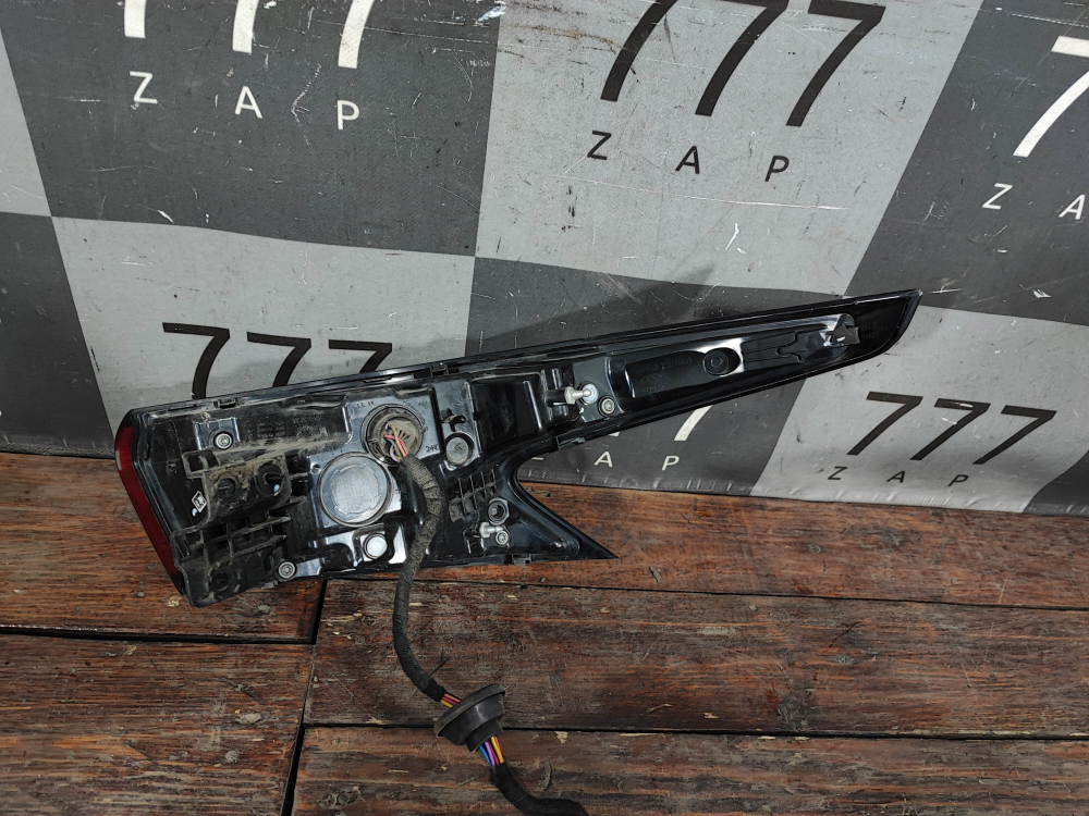 Фонарь задний левый Omoda C5 22-нв Б/У Оригинал 605000722AA