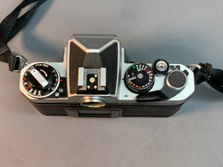 Nikon FE2 body