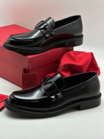 Лоферы Valentino