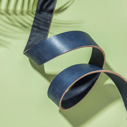 Ременная заготовка English Bridle VEG TAN Blue (3,6+ мм), цв. Синий