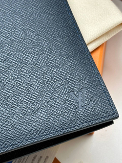 Обложка для паспорта Louis Vuitton