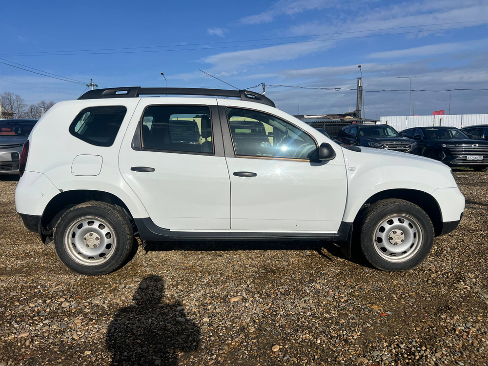 Renault DUSTER Drive 2.0 AT4 4x4