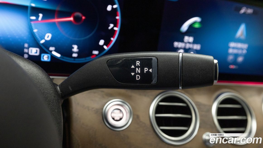 Mercedes-Benz E-Class W213 E250 Exclusive (11.2022)