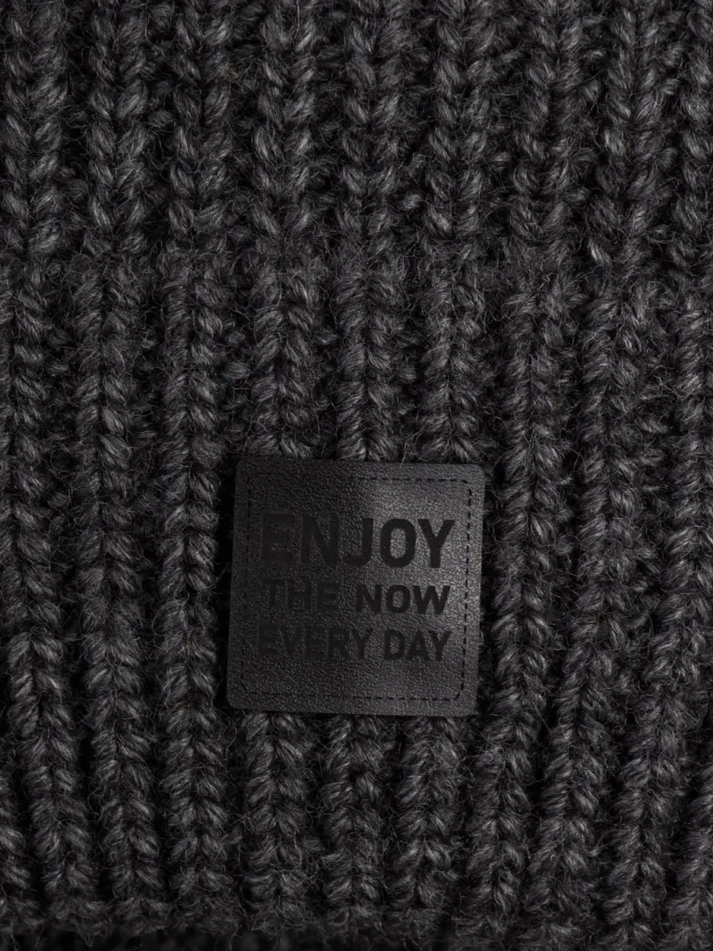 Шапка вязаная с ушками для детей