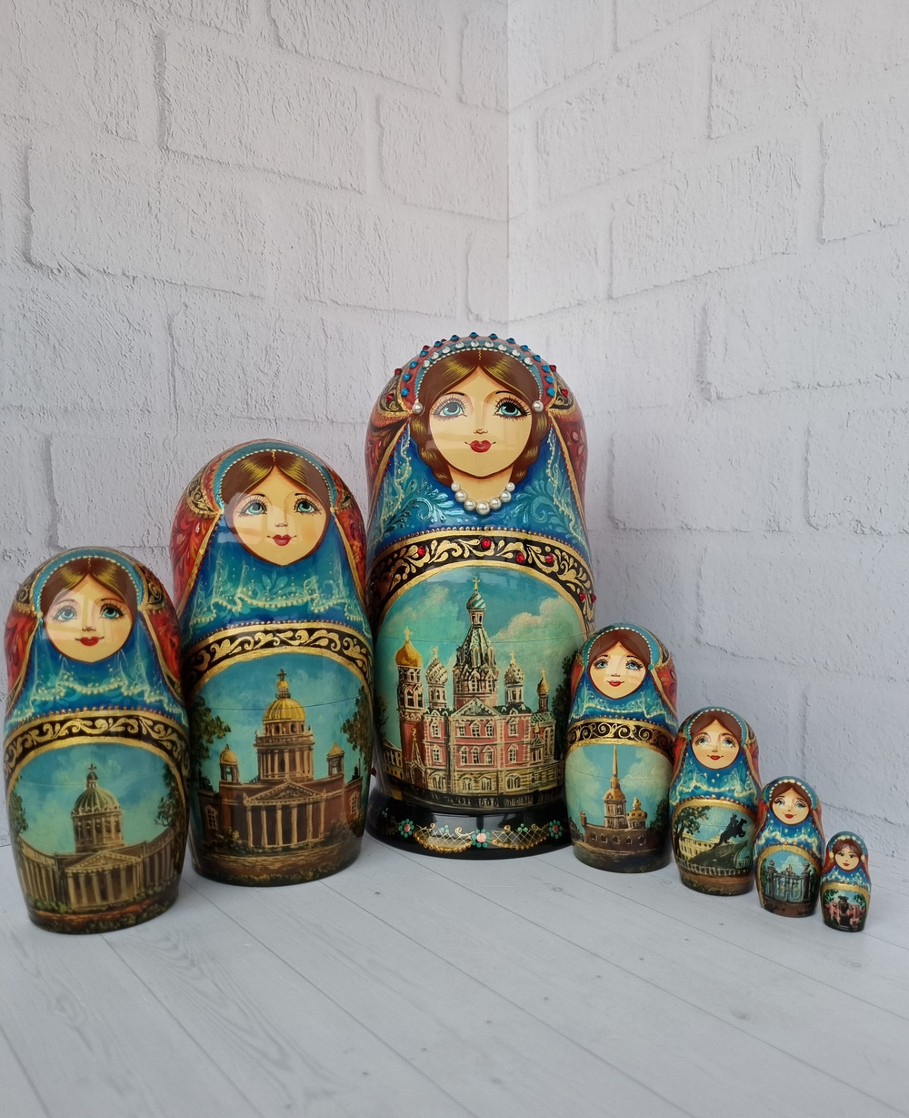 Матрешка "Санкт-Петербург" 7 мест