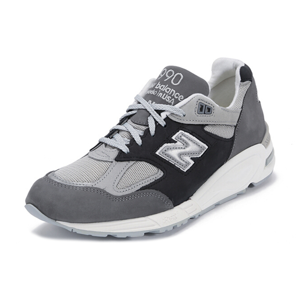 Кроссовки New Balance, M990XG2