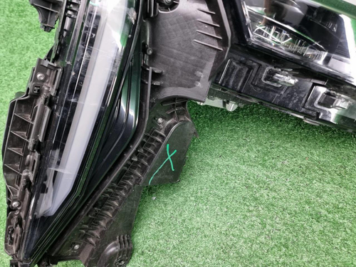 Фара правая Geely Atlas 2 (2023-н.в.) LED