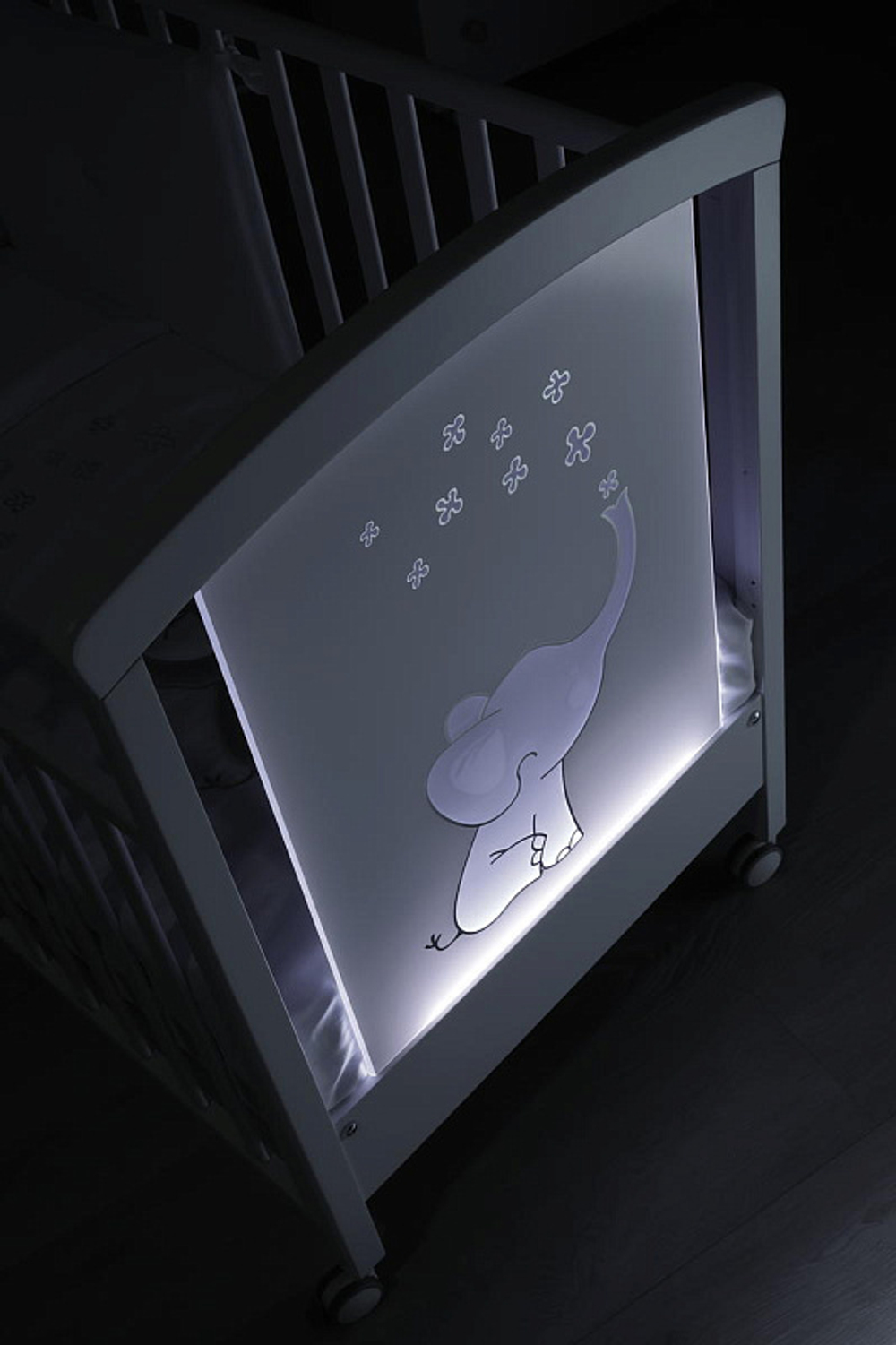 Детская кровать Erbesi Elly LED белый