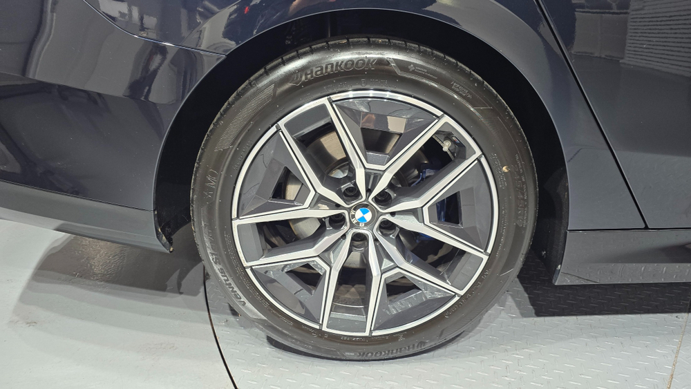 BMW 5 серии (G60) 520i M Sport