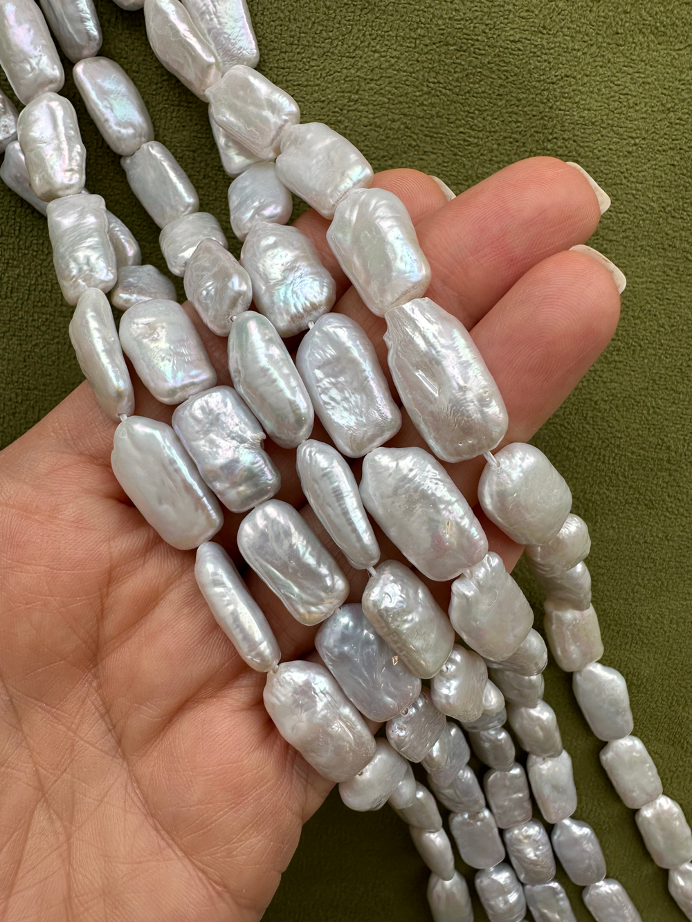 Жемчуг натуральный бусина, 9х20мм, 4А (1шт)