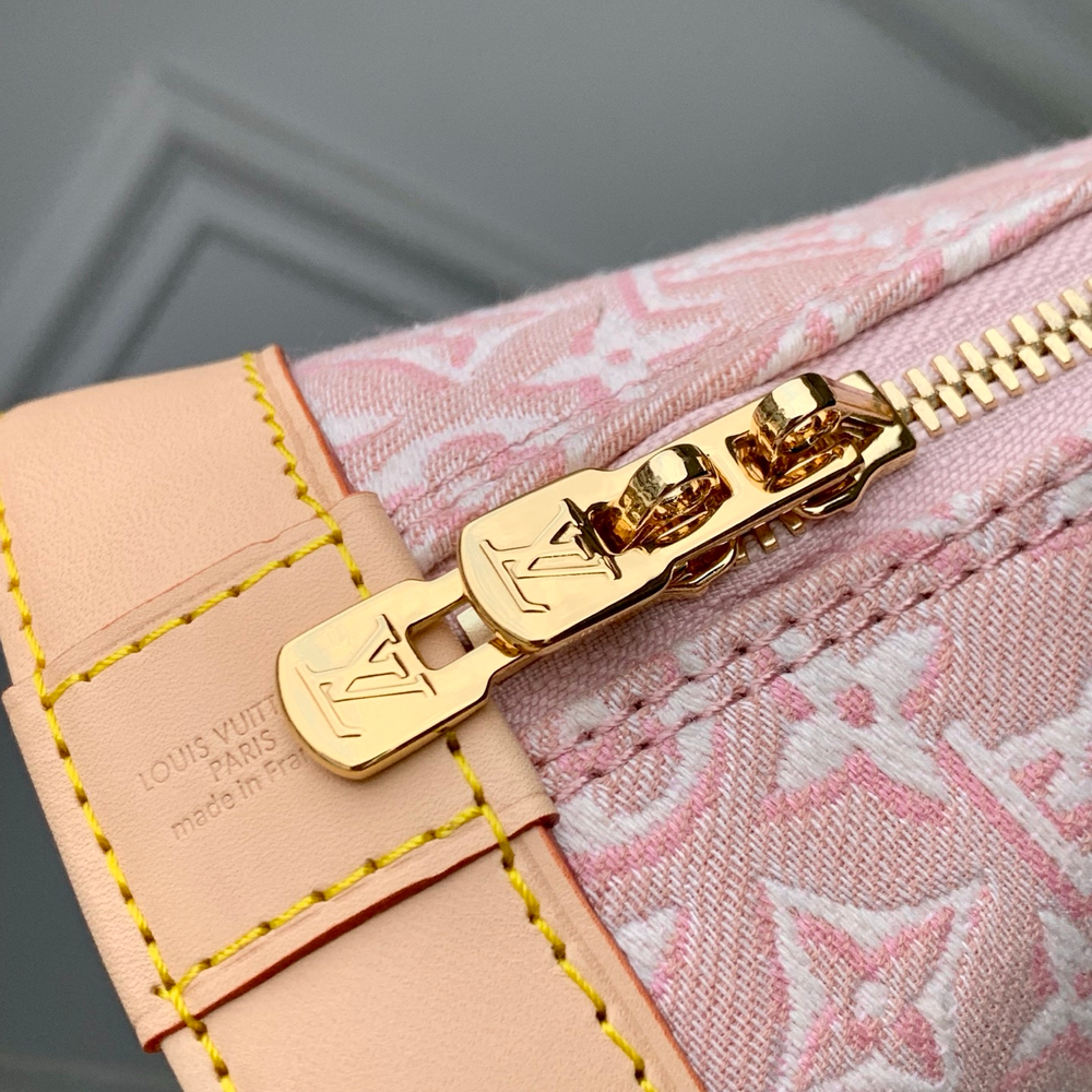 Louis Vuitton Alma BB